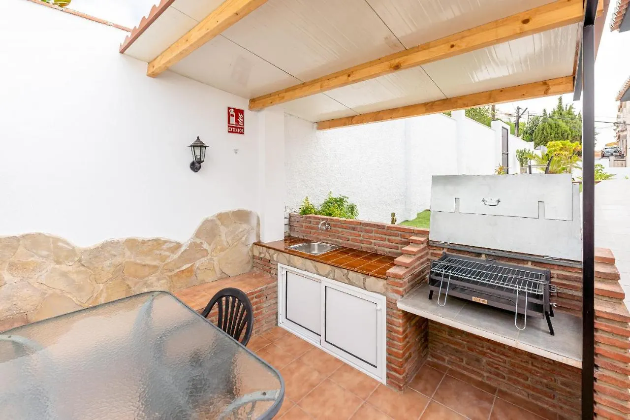 797 Holiday Rentals - Villa Con Piscina Privada Y Barbacoa Para 8 Benalmádena Spanyolország